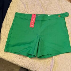 Lilly Pulitzer Women's Green Shorts